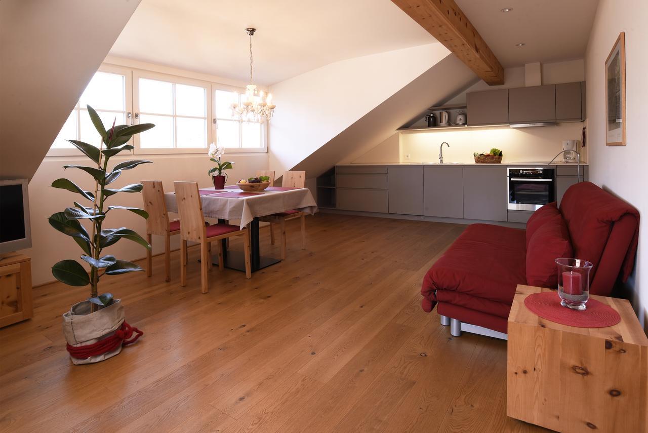 Biobauernhof Rosengartner Apartment Terlano Exterior photo