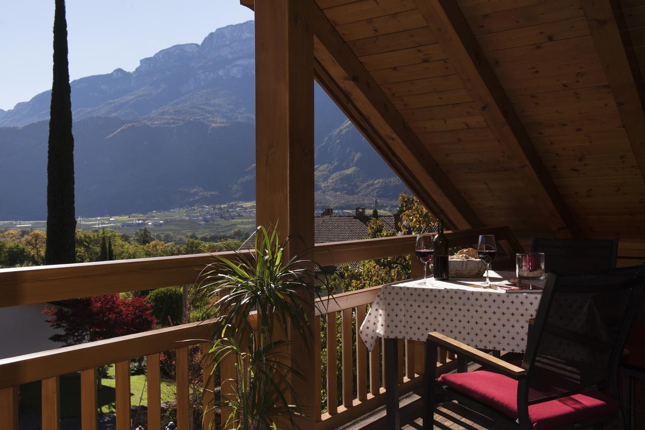 Biobauernhof Rosengartner Apartment Terlano Exterior photo